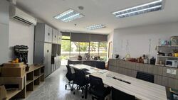 Boon Lay Shopping Centre (D22), Retail #594988421